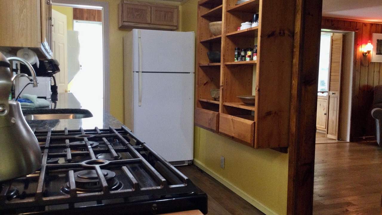 Photo of Kitchen in Alburg