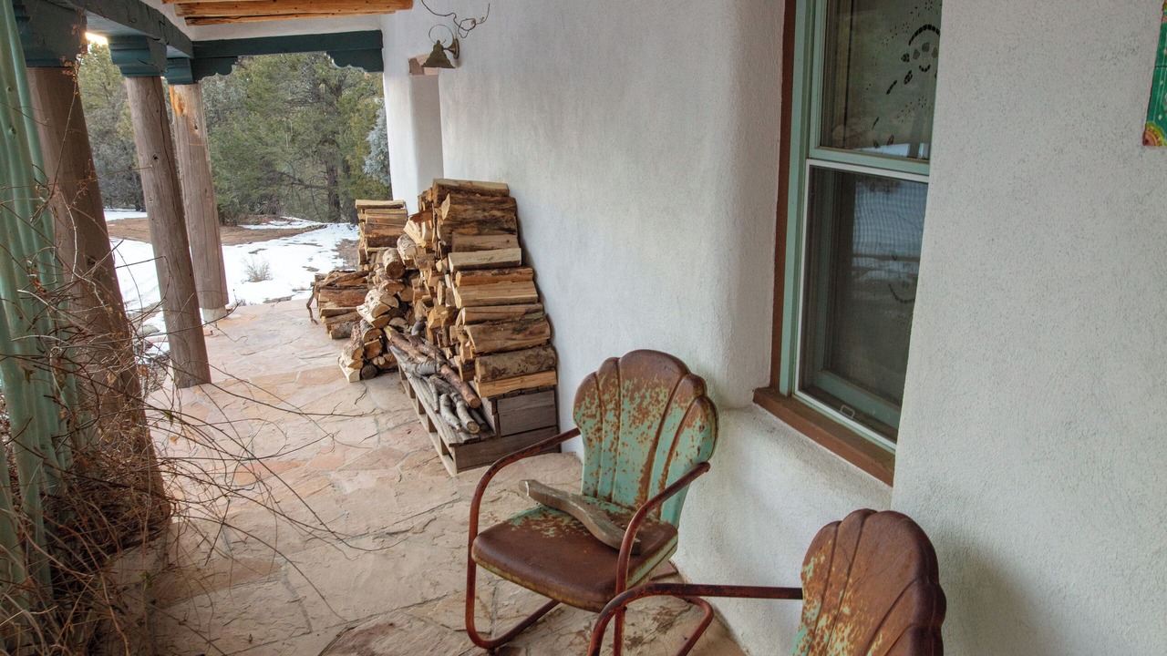 Photo of Patio Balcony in Valdez