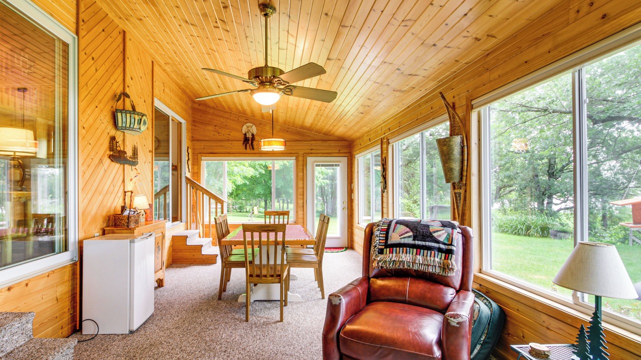 Photo of Livingroom in Alexandria