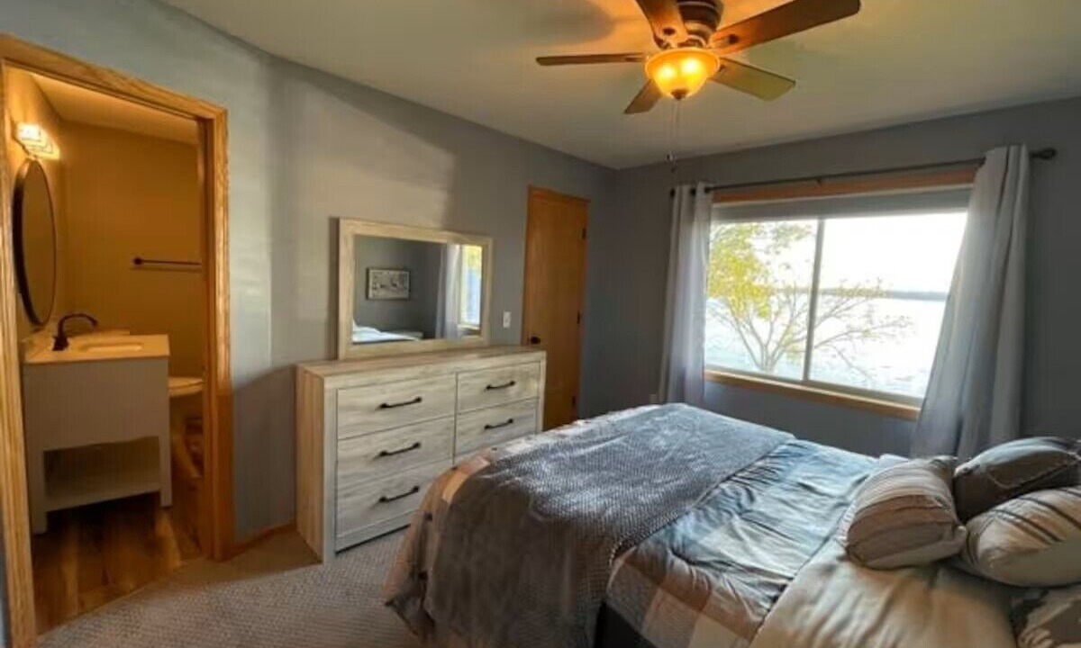 Photo of Bedroom in Pine City