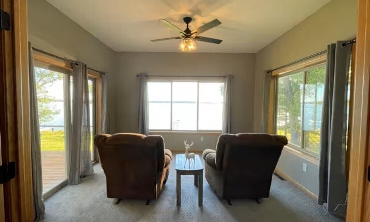 Photo of Livingroom in Pine City