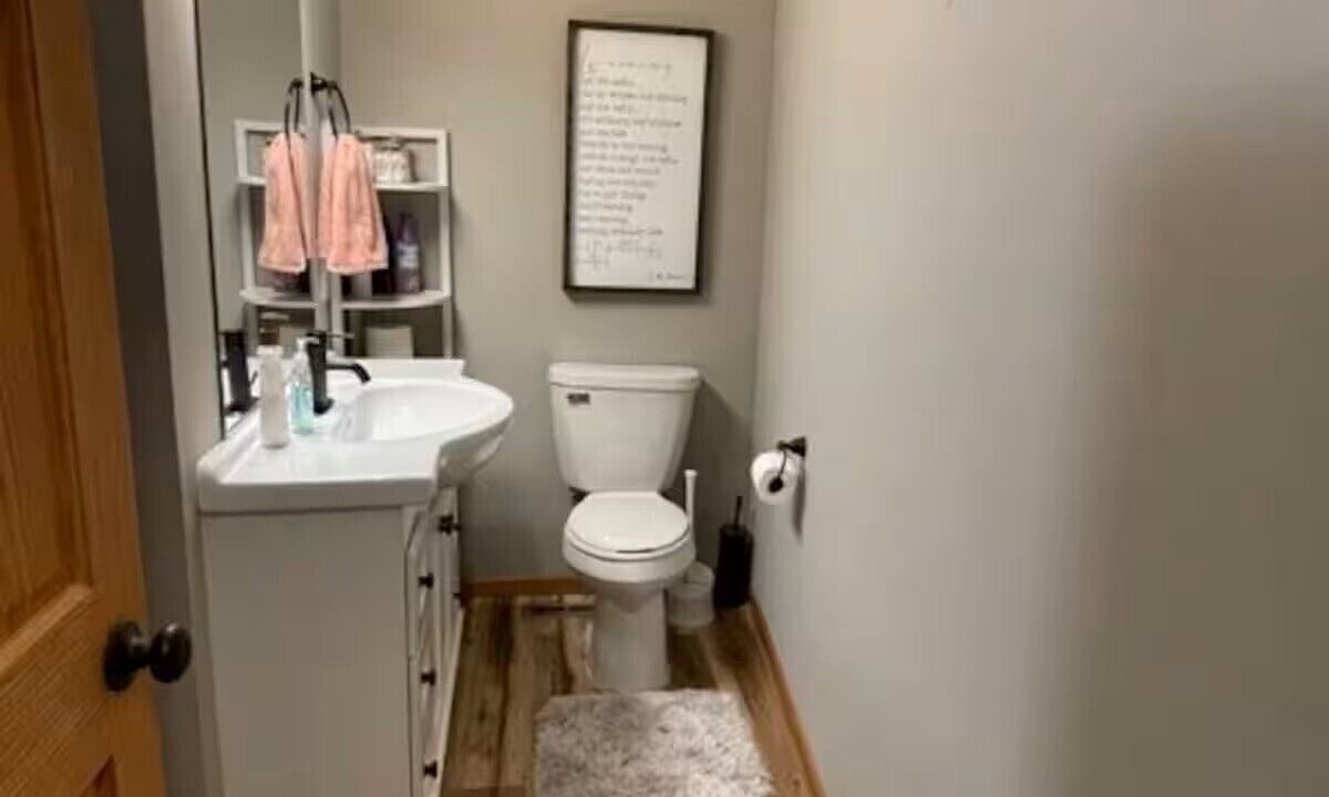 Photo of Bathroom in Pine City