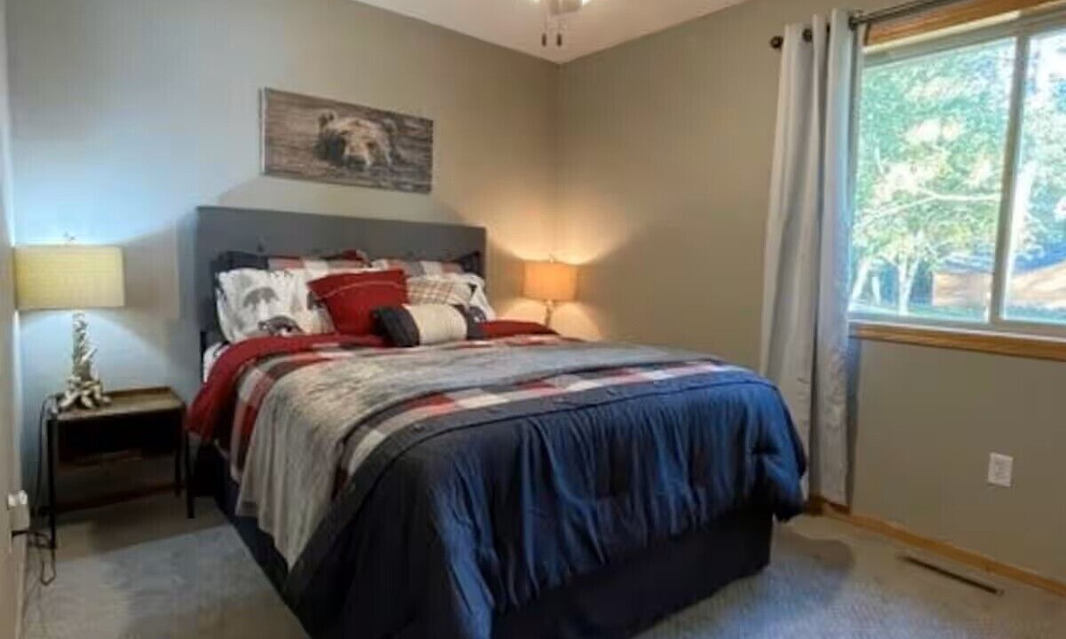 Photo of Bedroom in Pine City