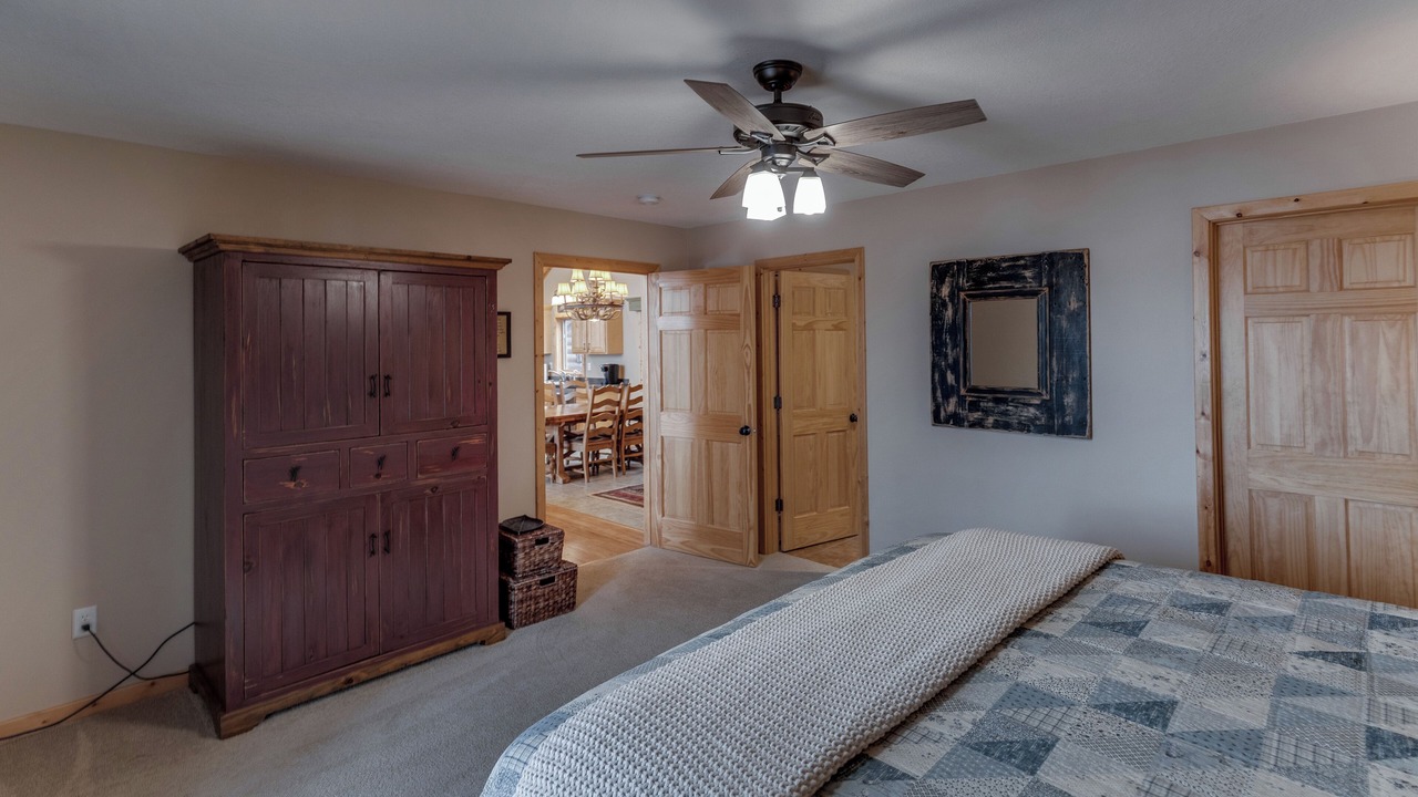 Photo of Bedroom in Crosslake