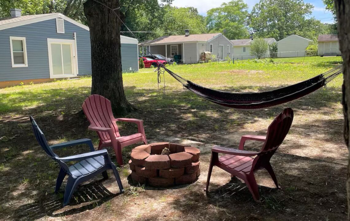 Photo of Outdoor in Laurel