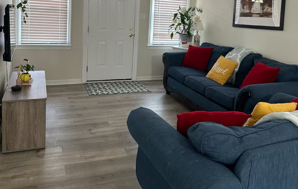 Photo of Livingroom in Laurel