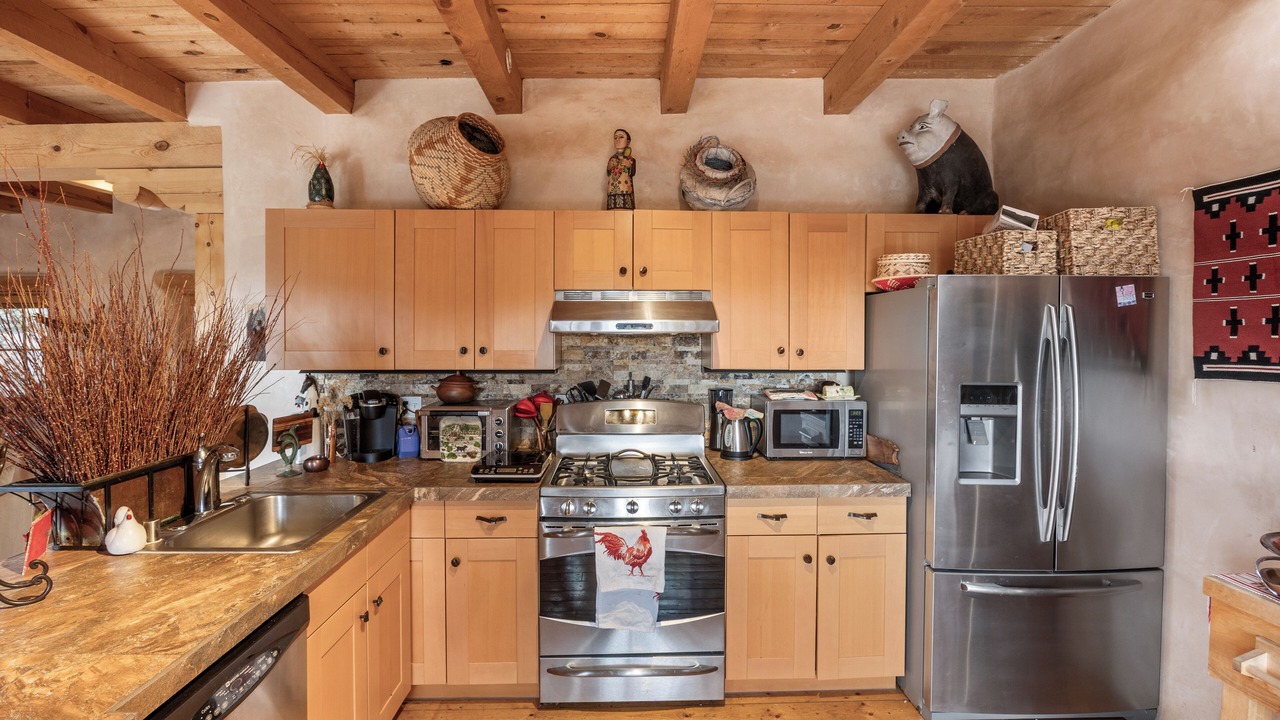 Photo of Kitchen in Canoncito