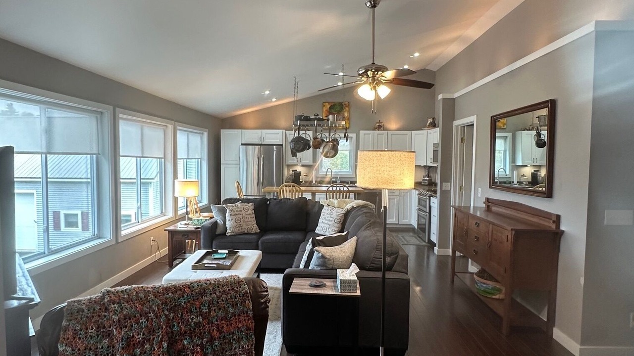 Photo of Livingroom in Mooers Forks