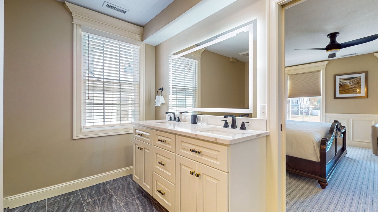Photo of Bathroom in Holyoke