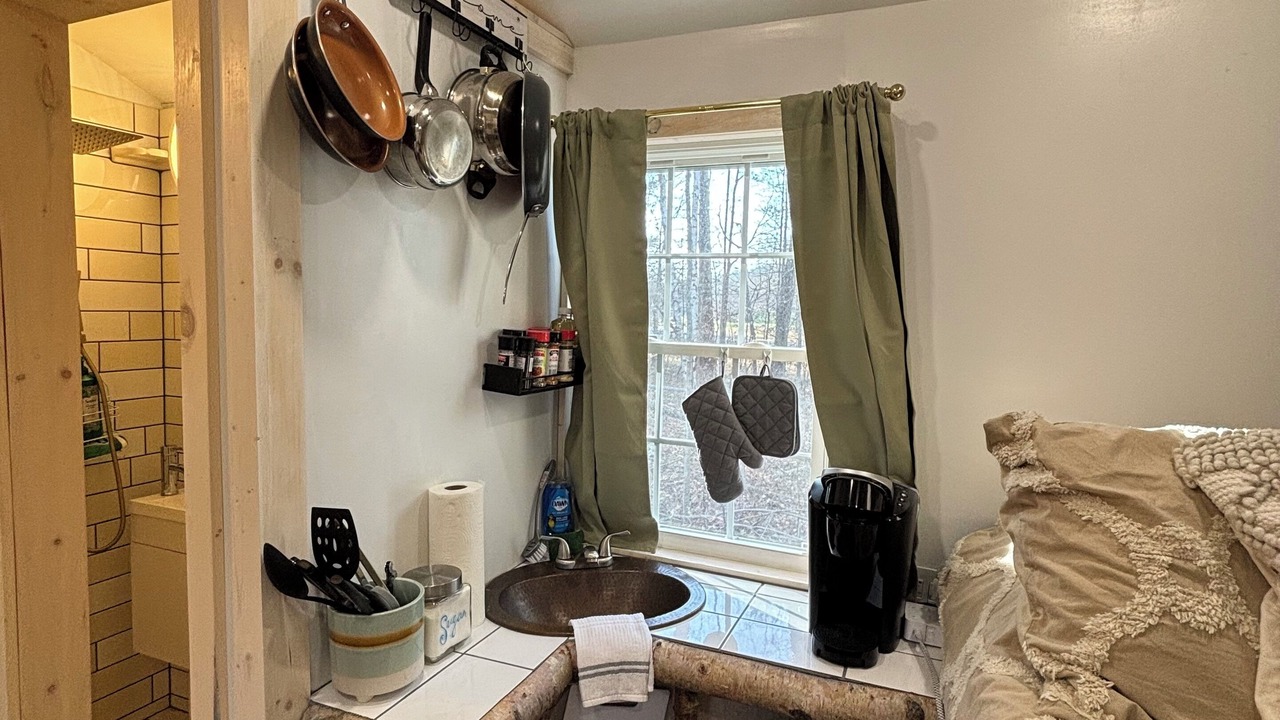 Photo of Bedroom in Elizabethtown
