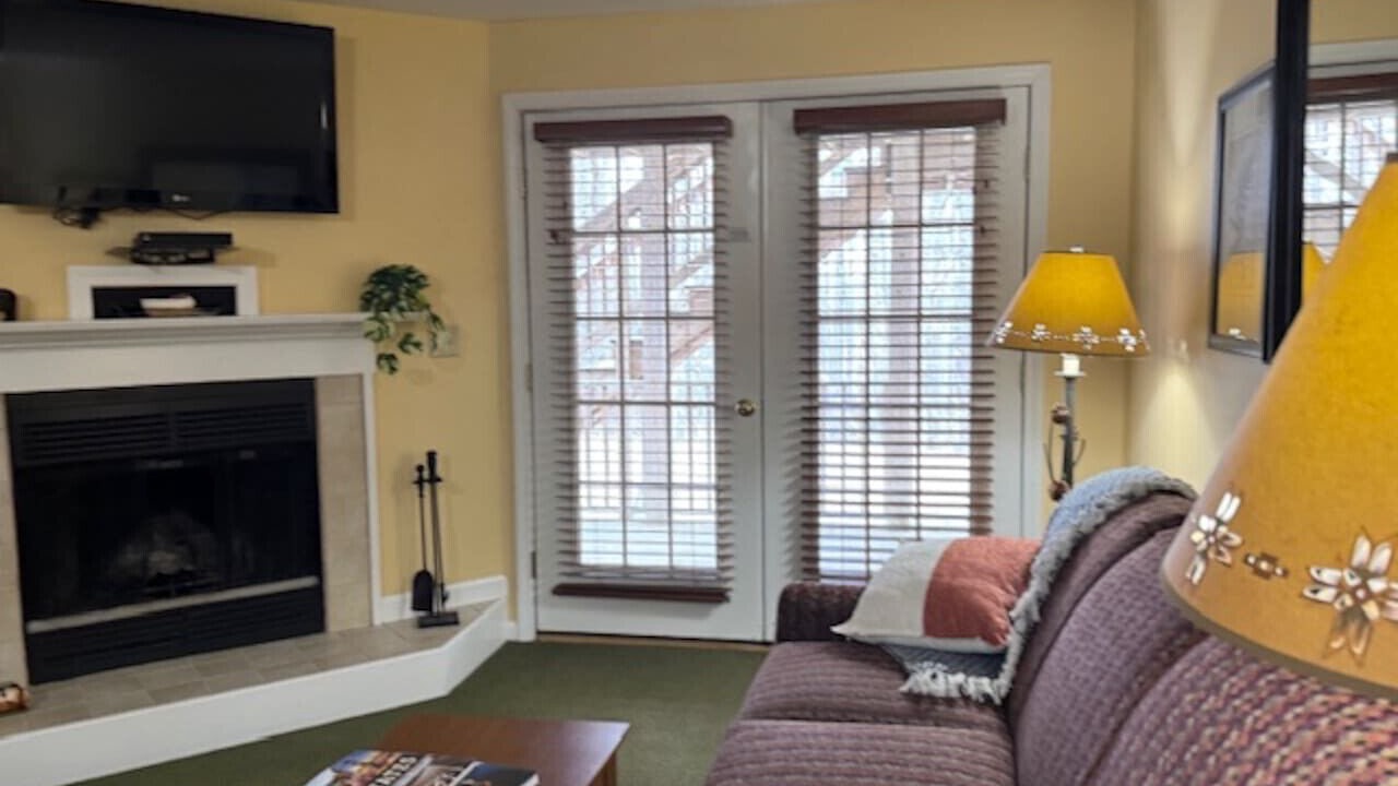 Photo of Livingroom in Francestown