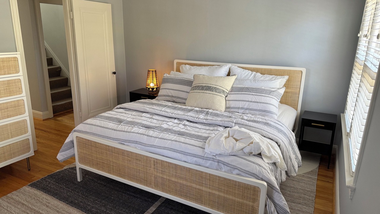 Photo of Bedroom in Lower Burns Park
