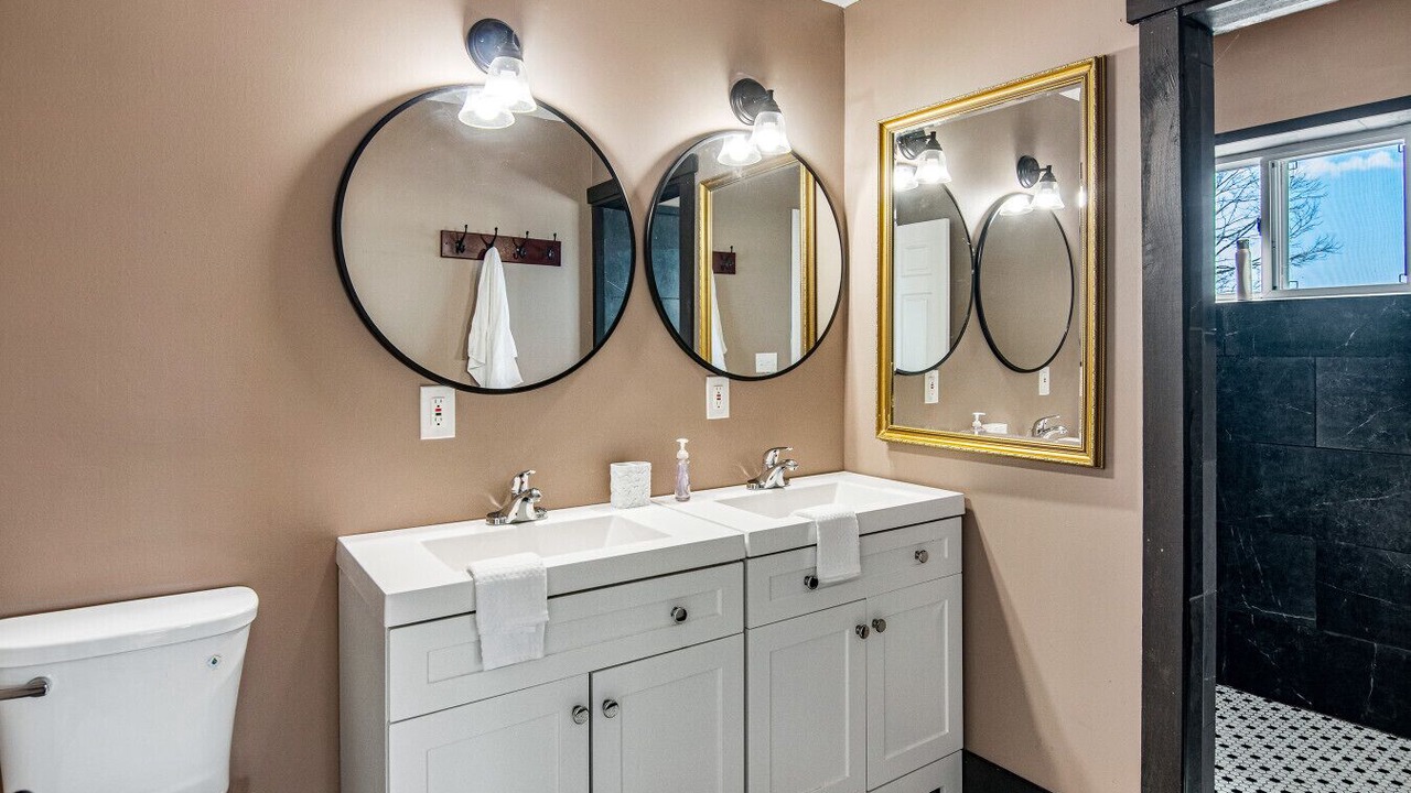 Photo of Bathroom in Franklin County