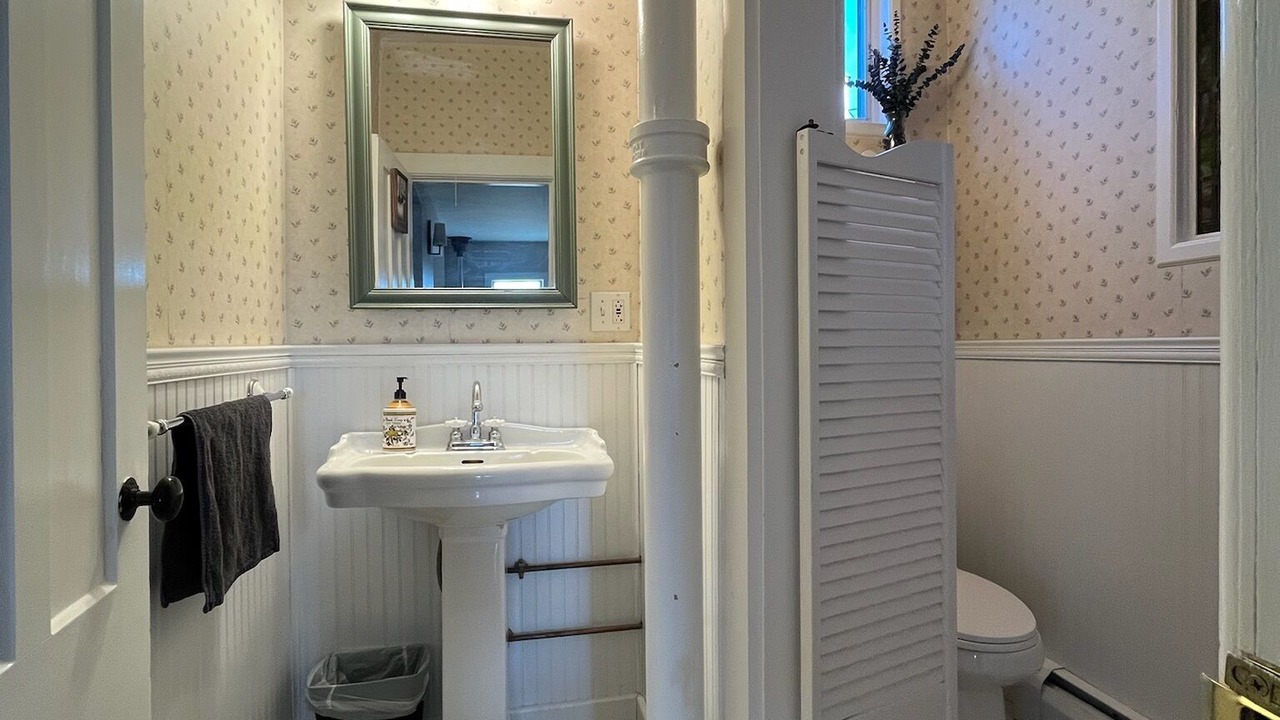 Photo of Bathroom in Wadhams