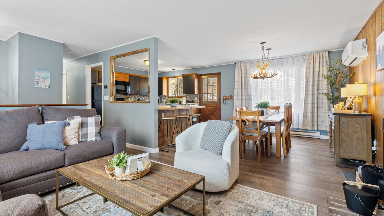 Photo of Livingroom in Birch Hill