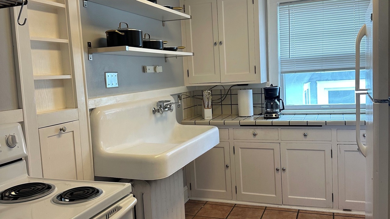 Photo of Kitchen in Macalester - Groveland