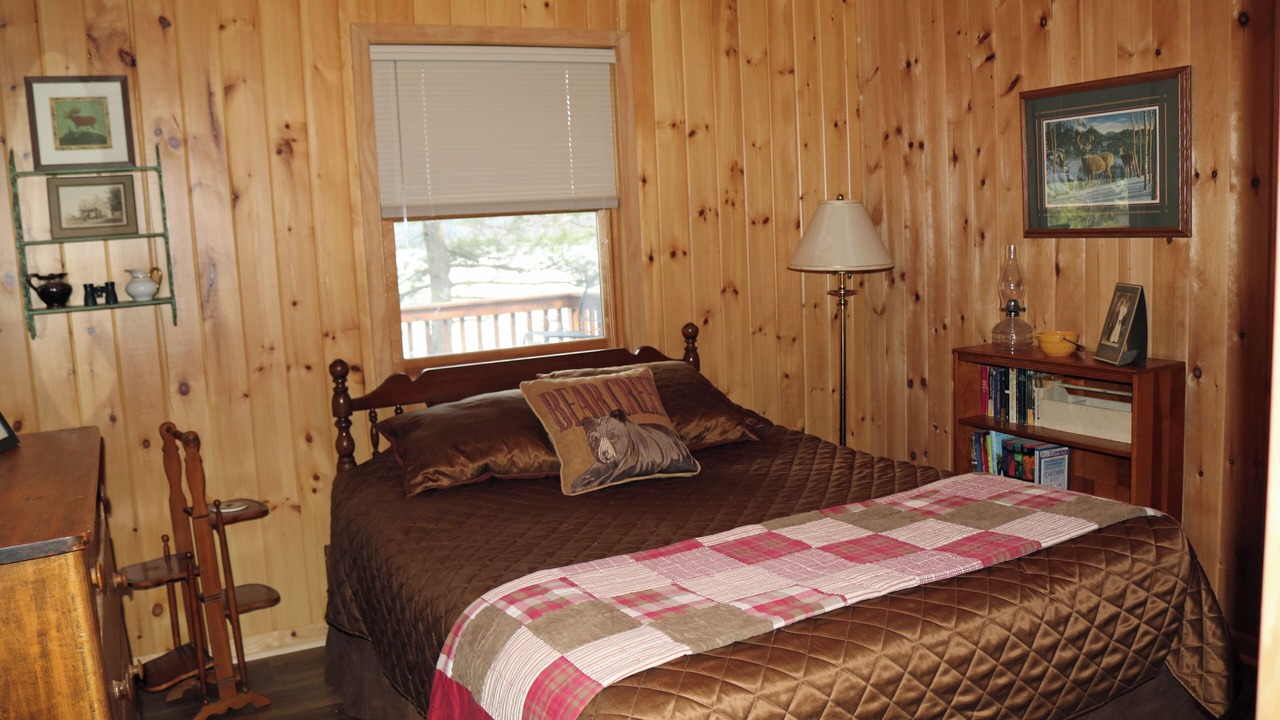 Photo of Bedroom in Siren
