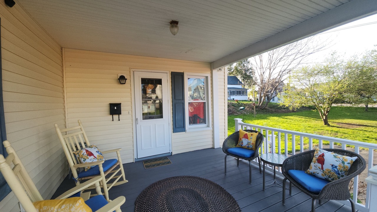 Photo of Patio Balcony in North Lake George