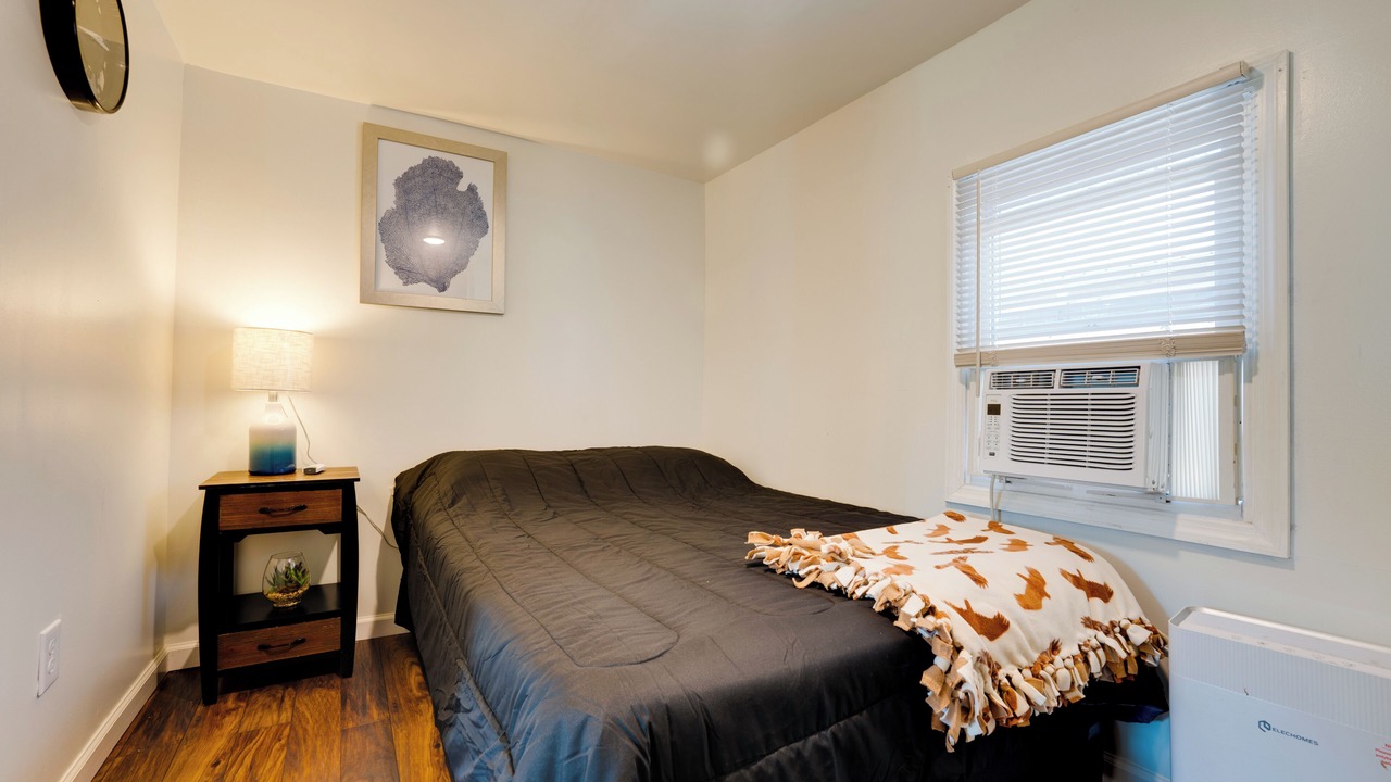 Photo of Bedroom in Utica