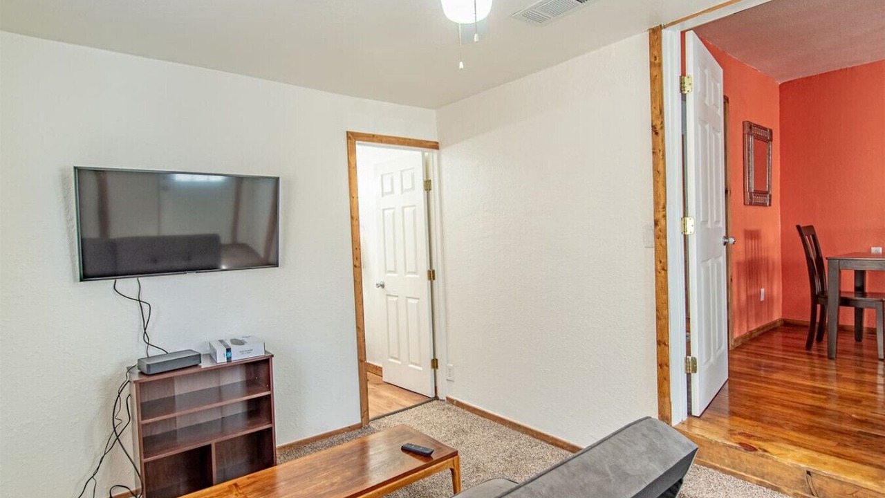 Photo of Livingroom in Downtown Albuquerque