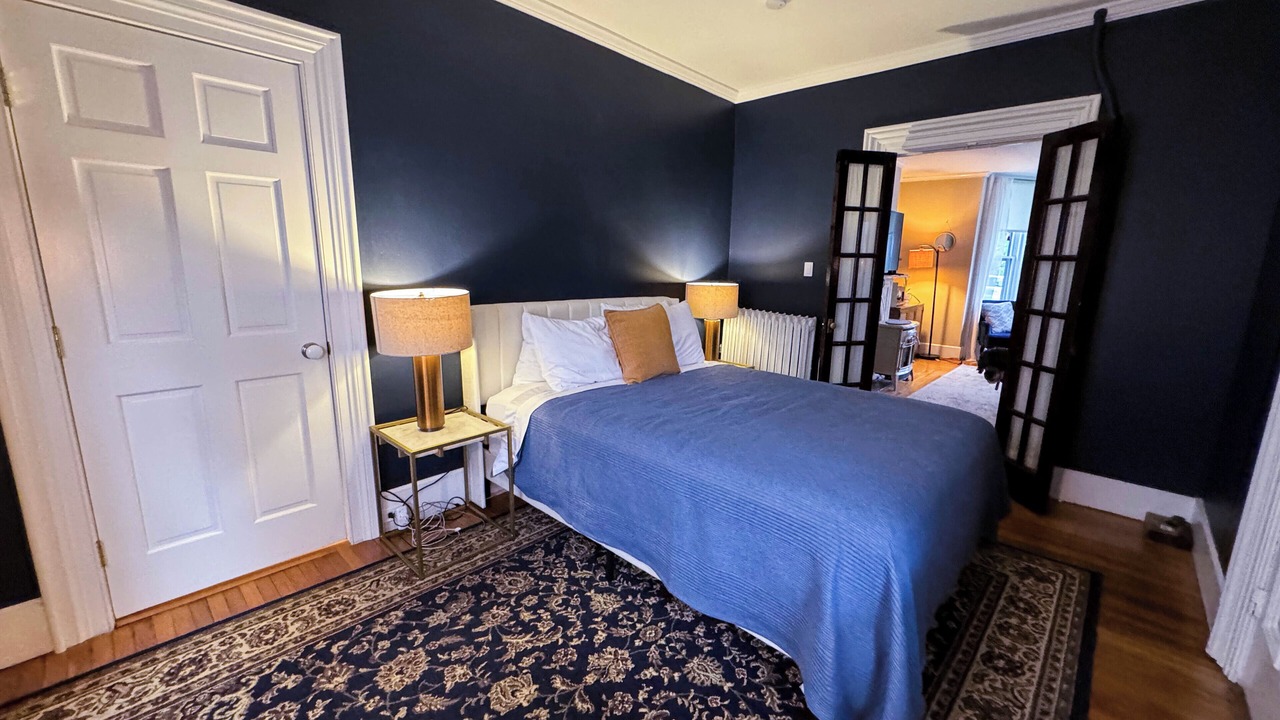 Photo of Bedroom in Oswego