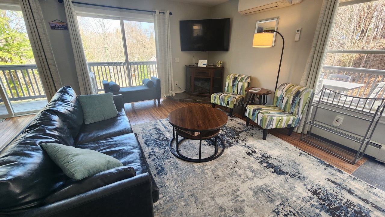 Photo of Livingroom in Campton