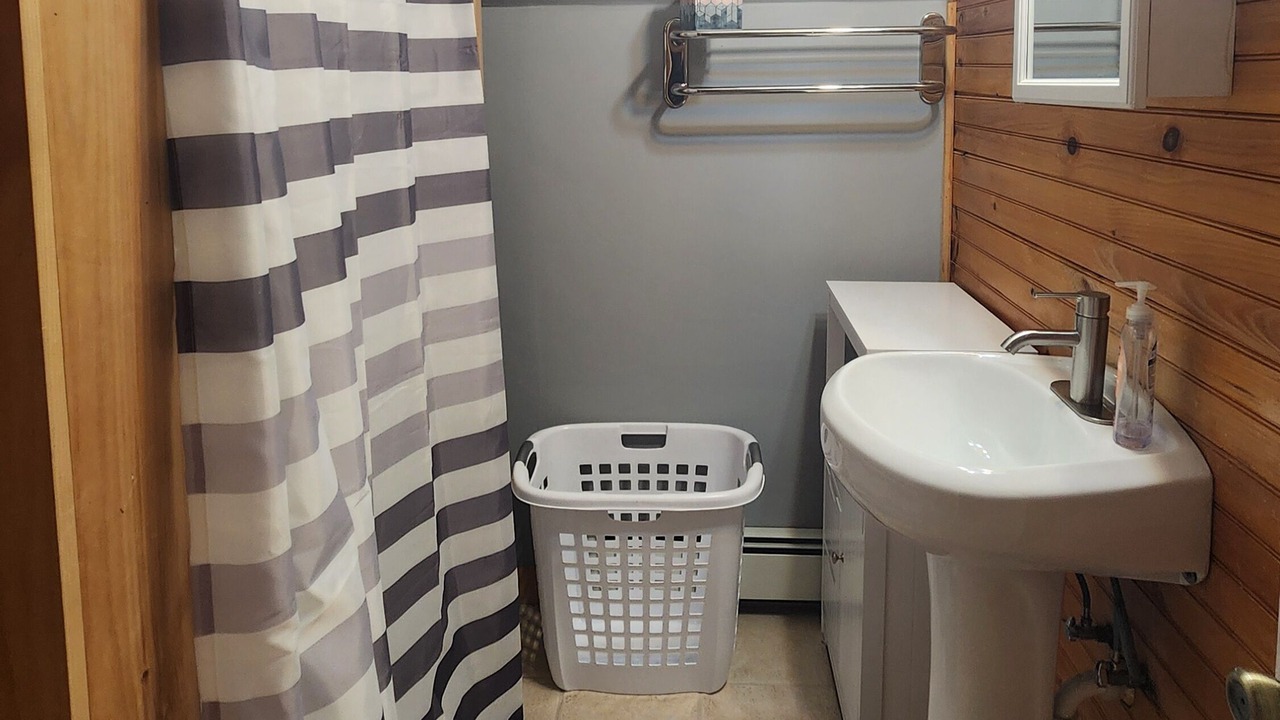 Photo of Bathroom in Campton