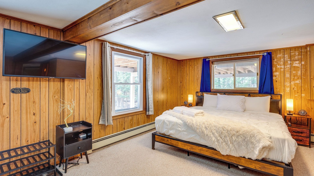 Photo of Bedroom in Woodsville