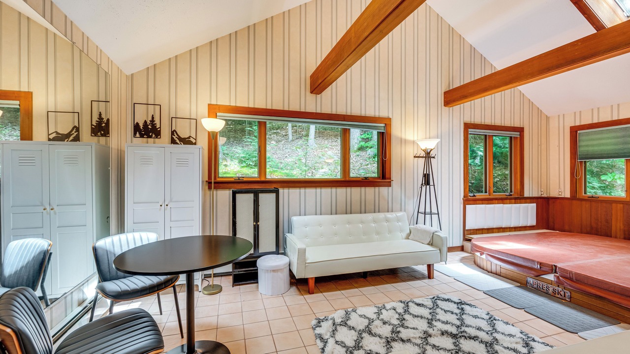 Photo of Bedroom in Woodsville