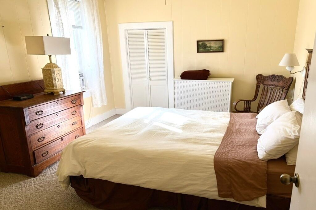 Photo of Bedroom in Algoma