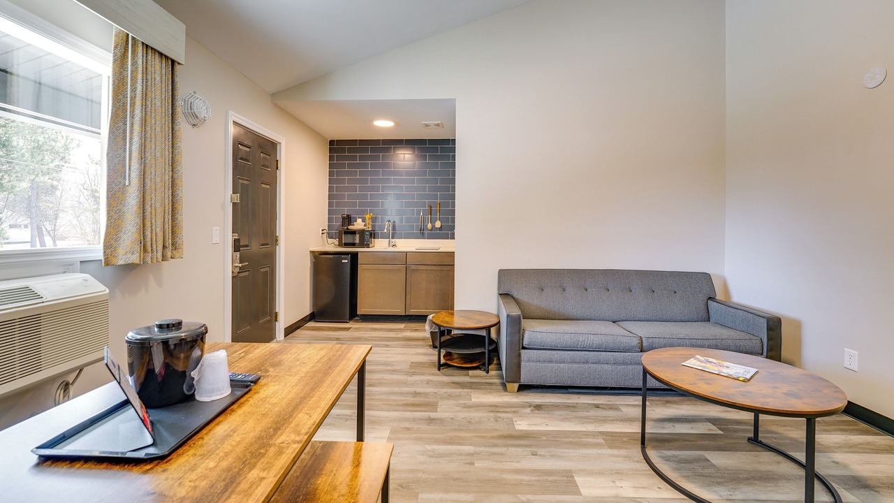 Photo of Livingroom in Port Huron