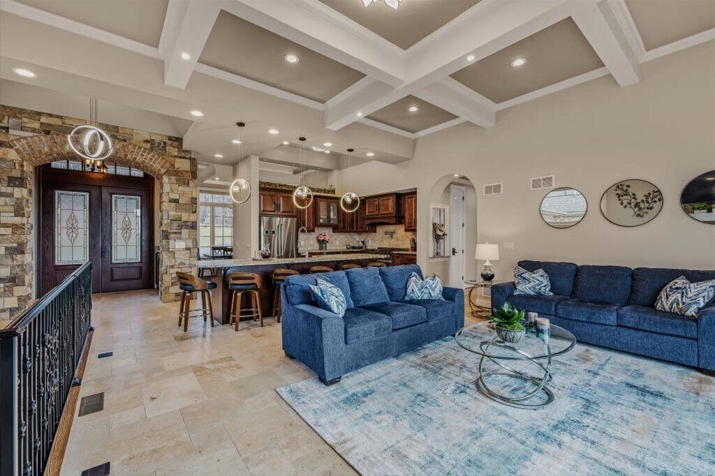 Photo of Livingroom in Hedgesville