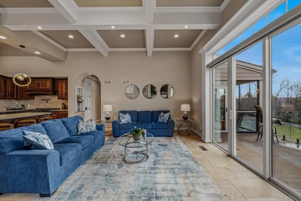 Photo of Livingroom in Hedgesville