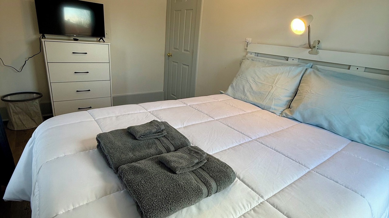 Photo of Bedroom in Lawrenceville