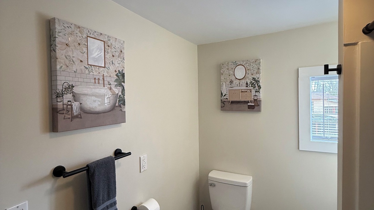Photo of Bathroom in Lawrenceville