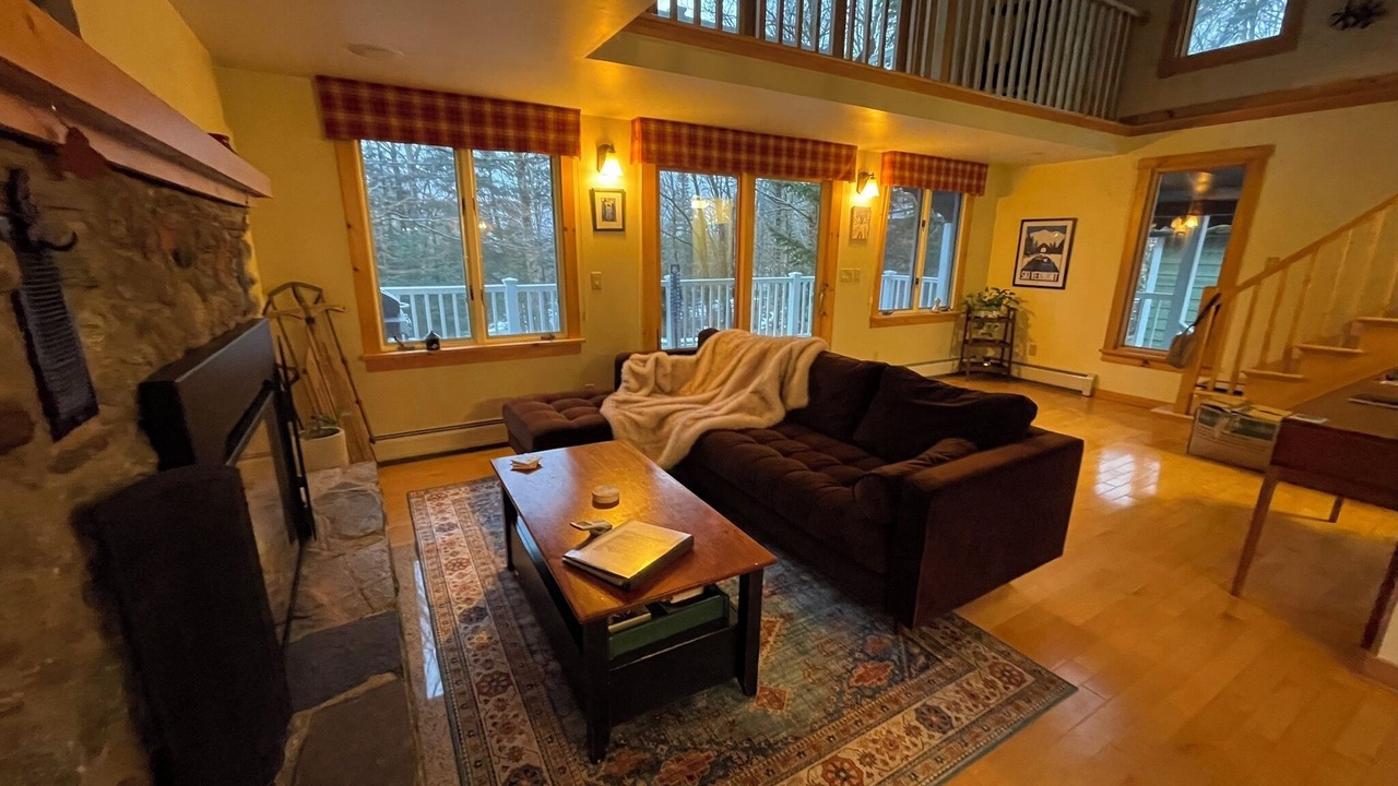 Photo of Livingroom in Montgomery Center