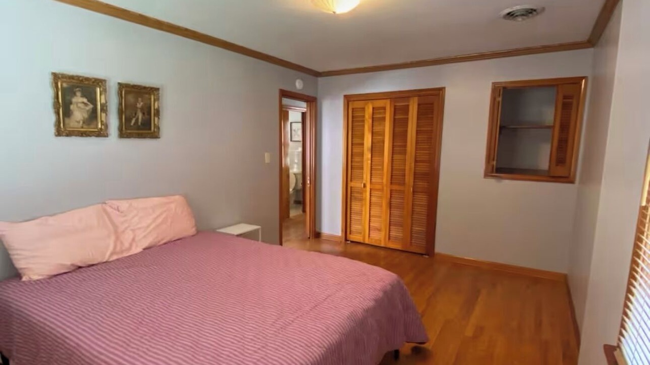 Photo of Bedroom in Betsy Layne