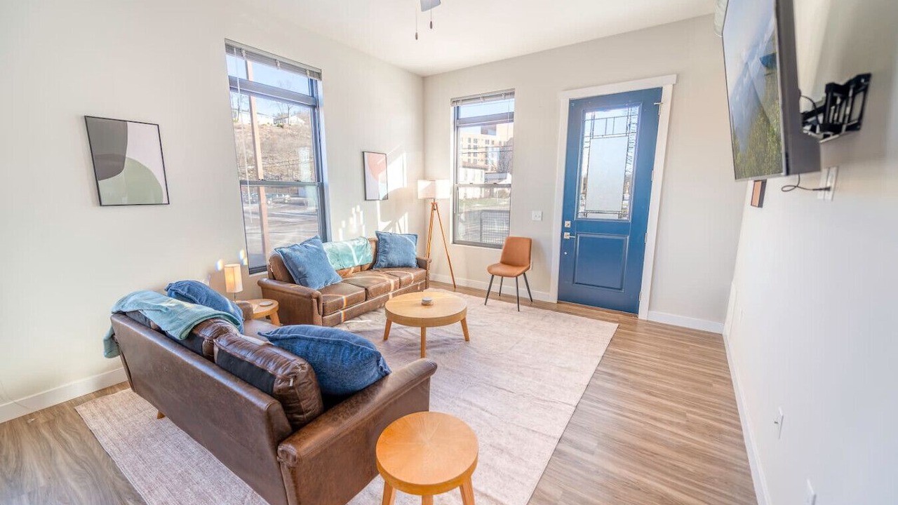 Photo of Livingroom in Downtown Eau Claire