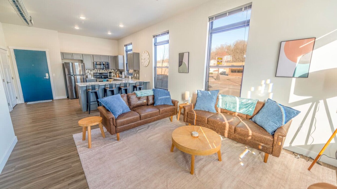 Photo of Livingroom in Downtown Eau Claire