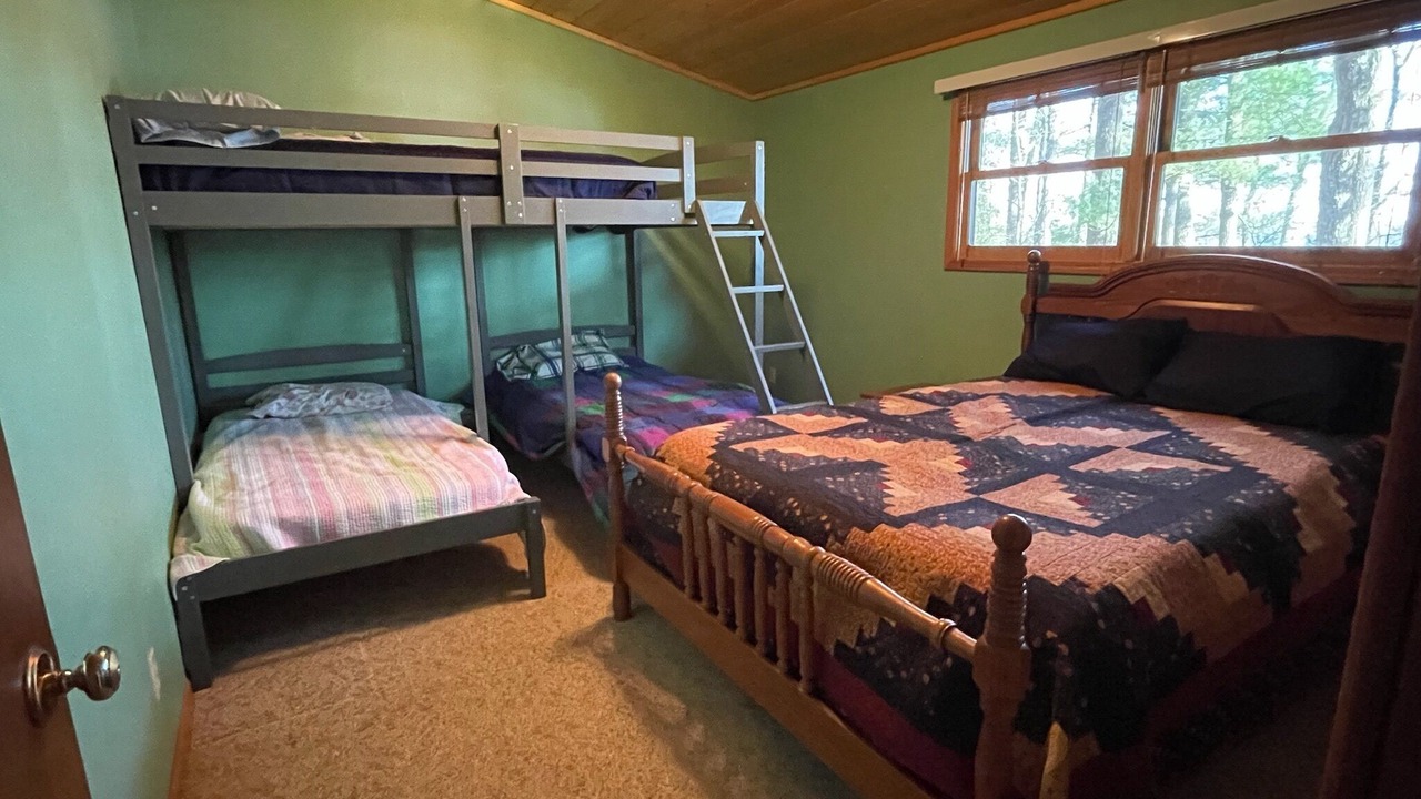 Photo of Bedroom in Stone Lake