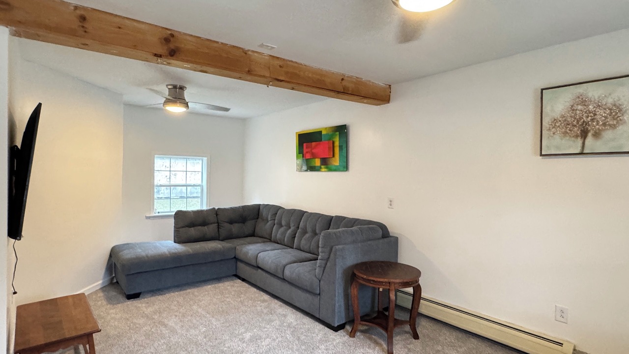 Photo of Livingroom in Rensselaer Falls