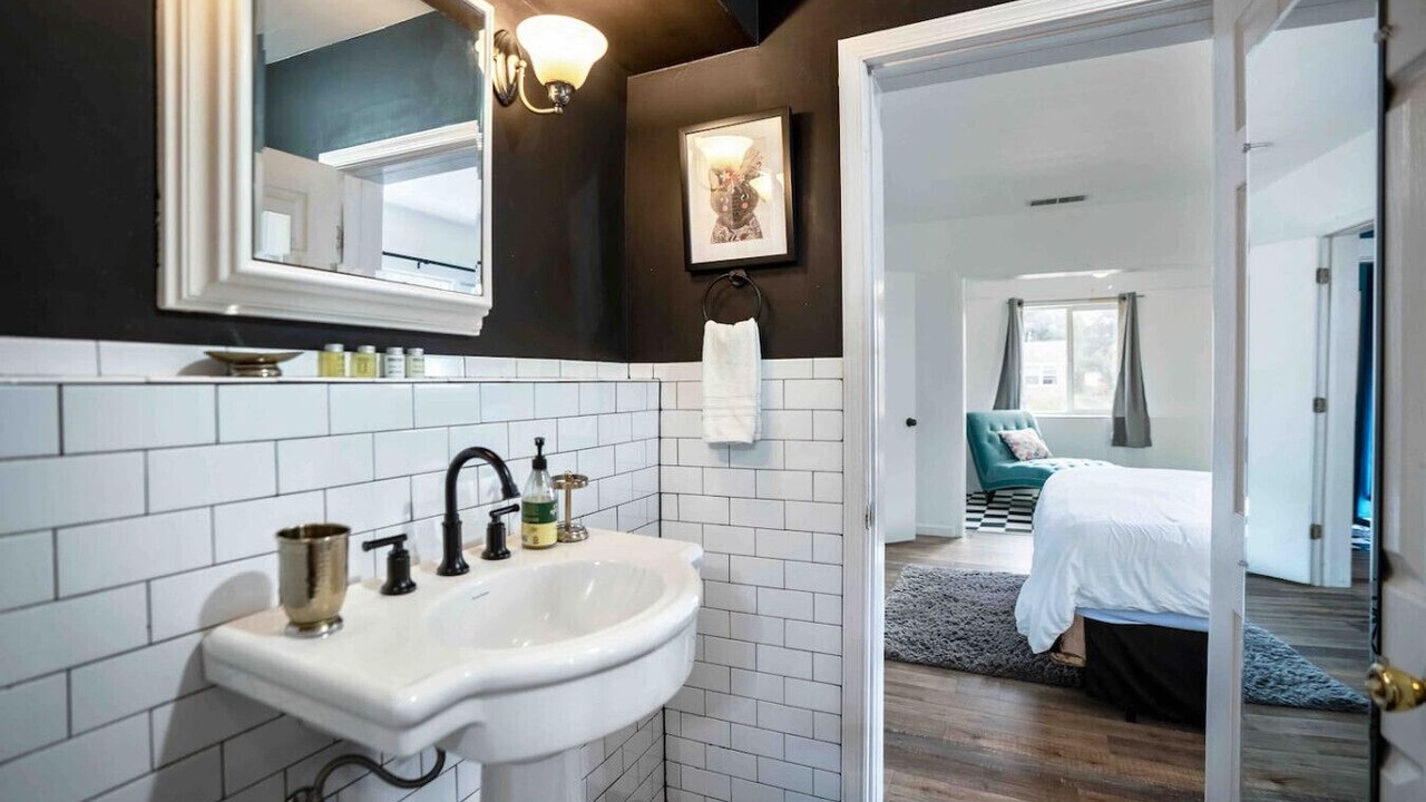 Photo of Bedroom in University Heights