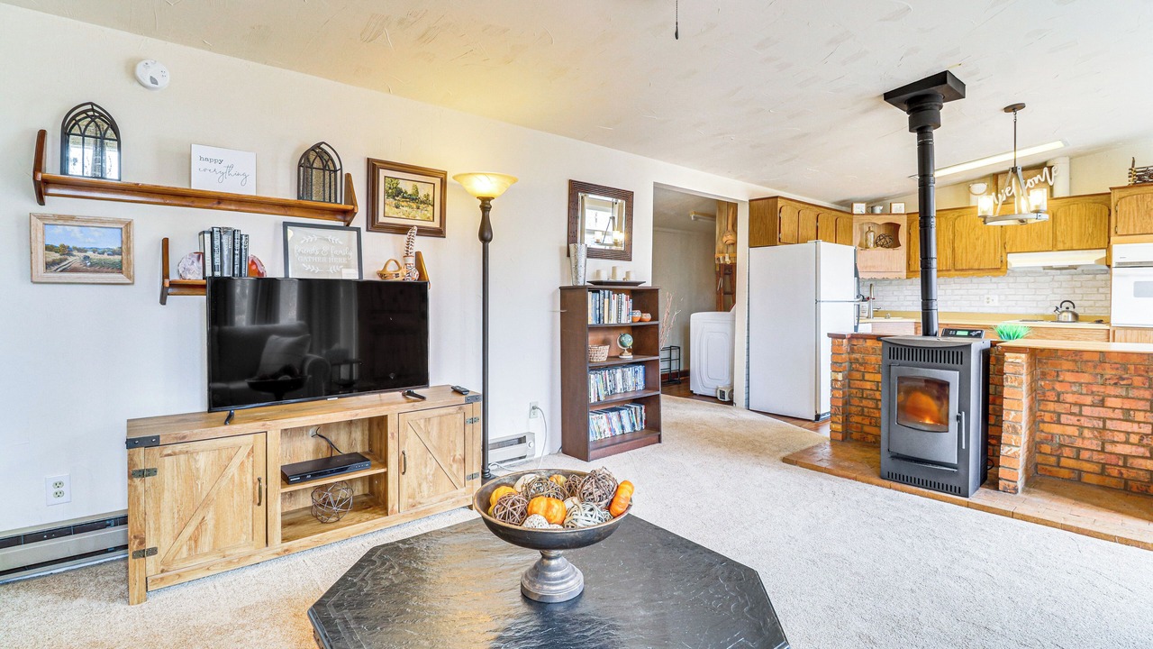 Photo of Bedroom in Jemez Springs