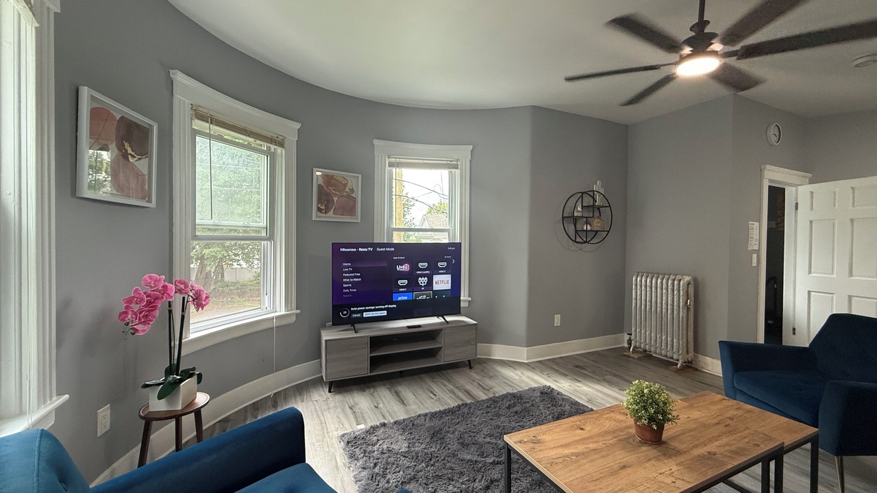 Photo of Livingroom in Forest Grove