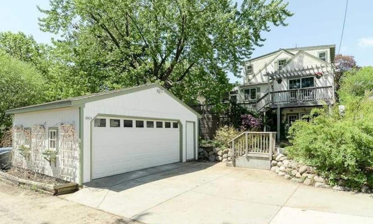 Photo of Outdoor in Nokomis