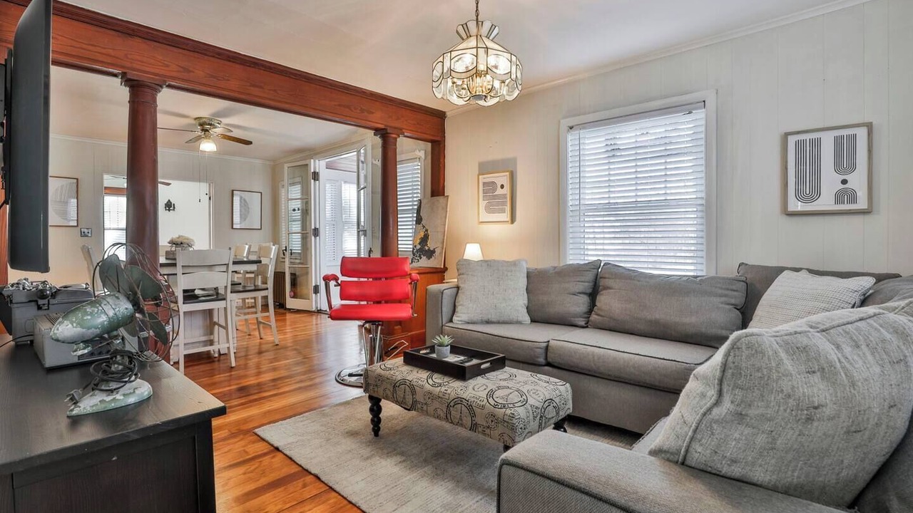 Photo of Bedroom in Salem