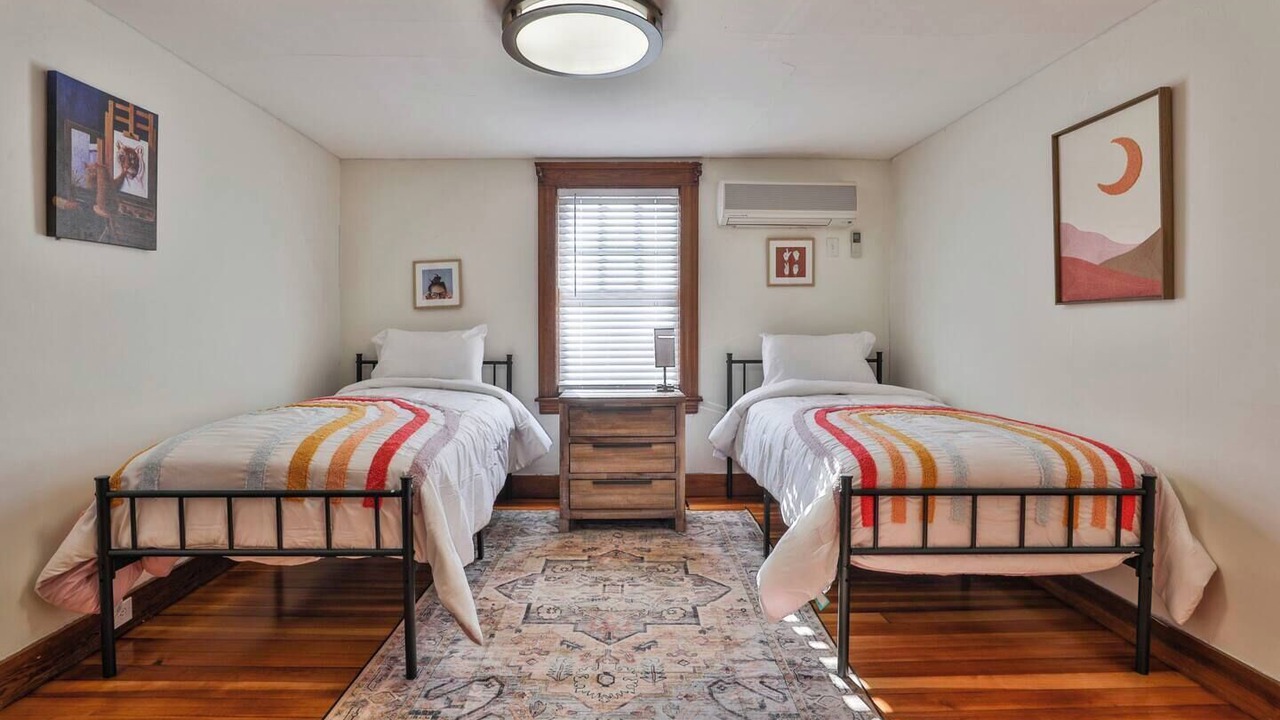 Photo of Bedroom in Salem