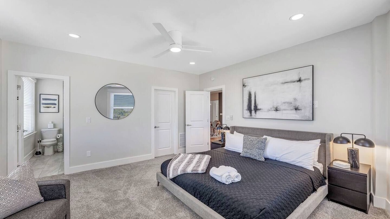 Photo of Bedroom in Walnut Hills