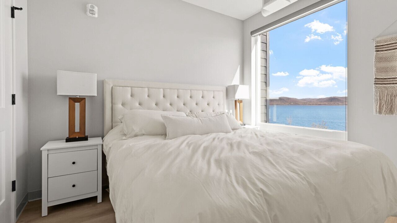 Photo of Bedroom in Lake City