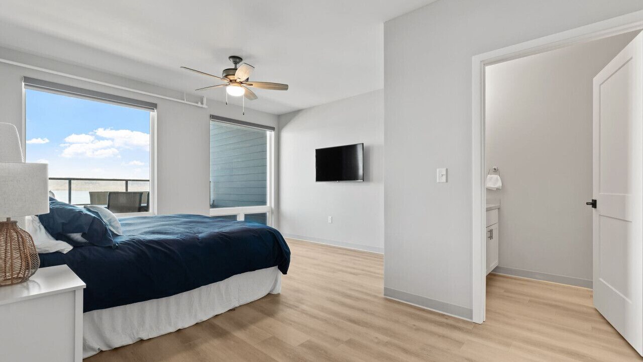 Photo of Bedroom in Lake City
